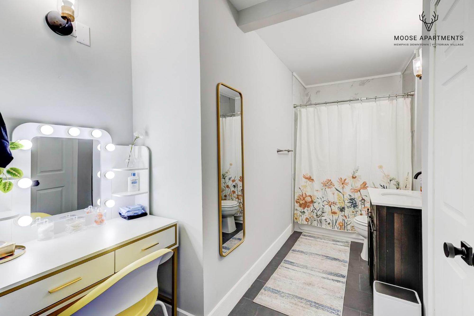 メンフィスThe Moose #9 - Brand New Luxe Modern Loft With Free Parking, King Bed & Fast Wifiアパートメント エクステリア 写真