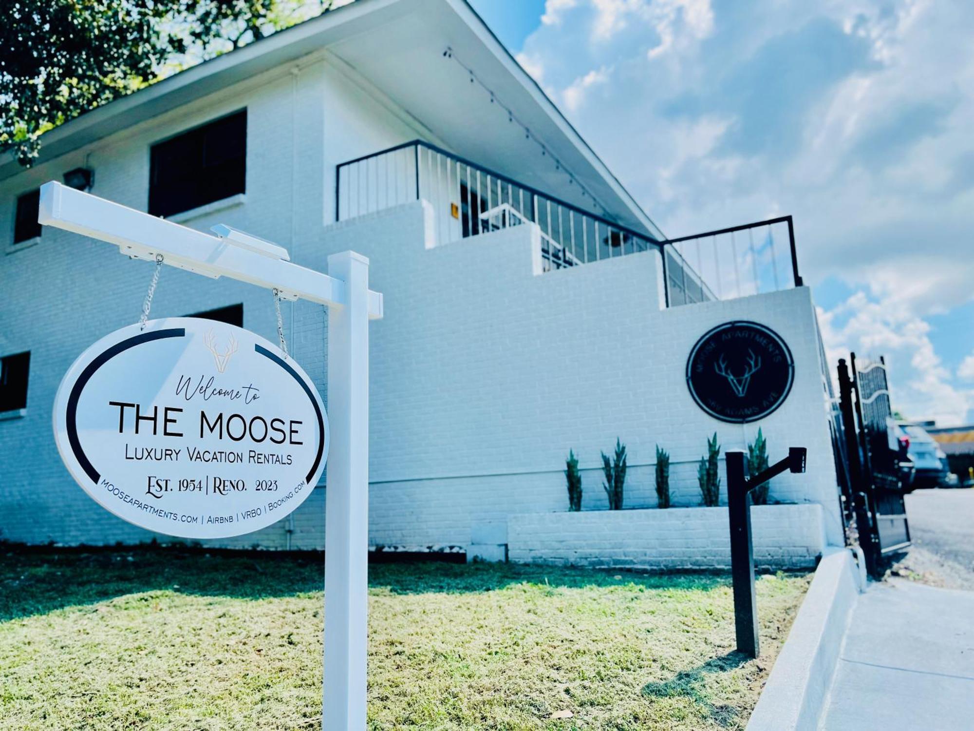 メンフィスThe Moose #9 - Brand New Luxe Modern Loft With Free Parking, King Bed & Fast Wifiアパートメント エクステリア 写真